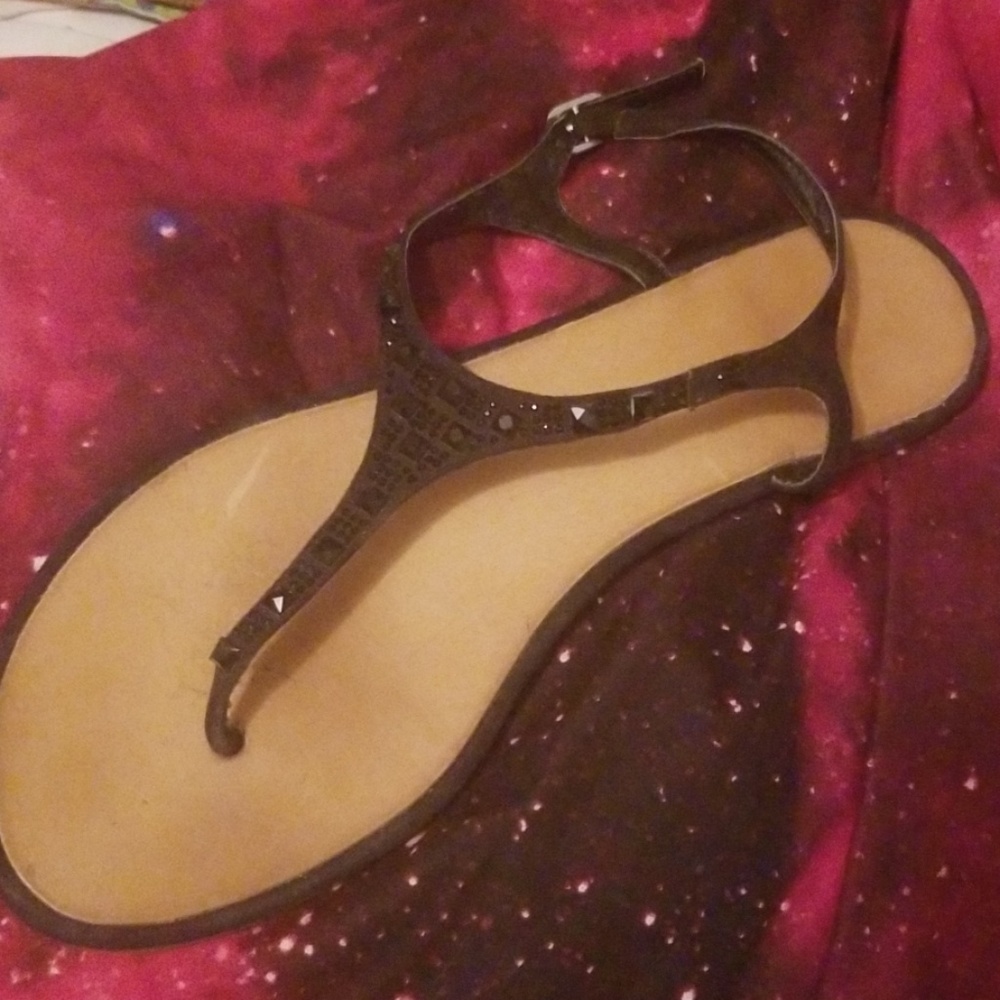 Chinese laundry sandals